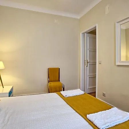 Admiral Dachgeschoss By Interhome Appartement Lissabon