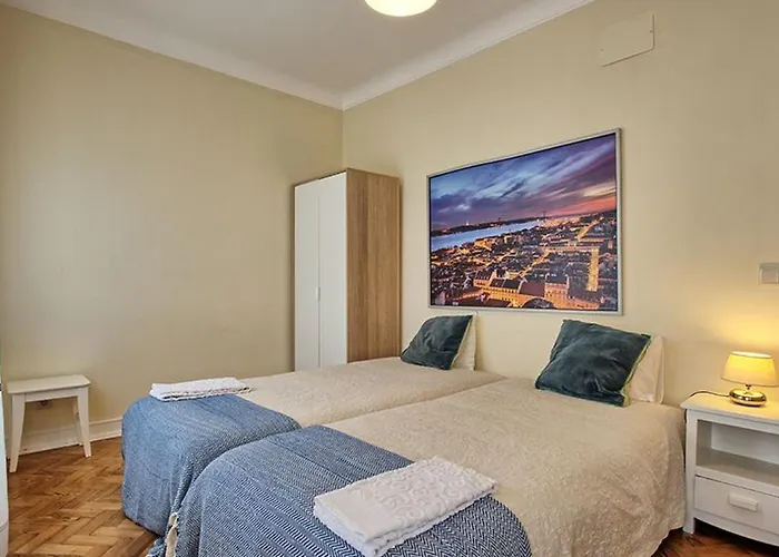 Admiral Dachgeschoss By Interhome Appartement Lissabon