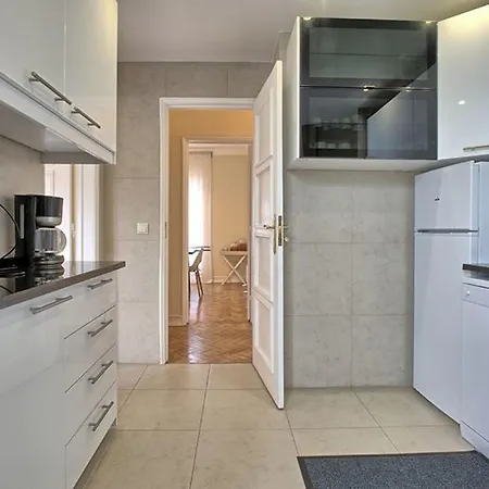 Admiral Dachgeschoss By Interhome Lisbon